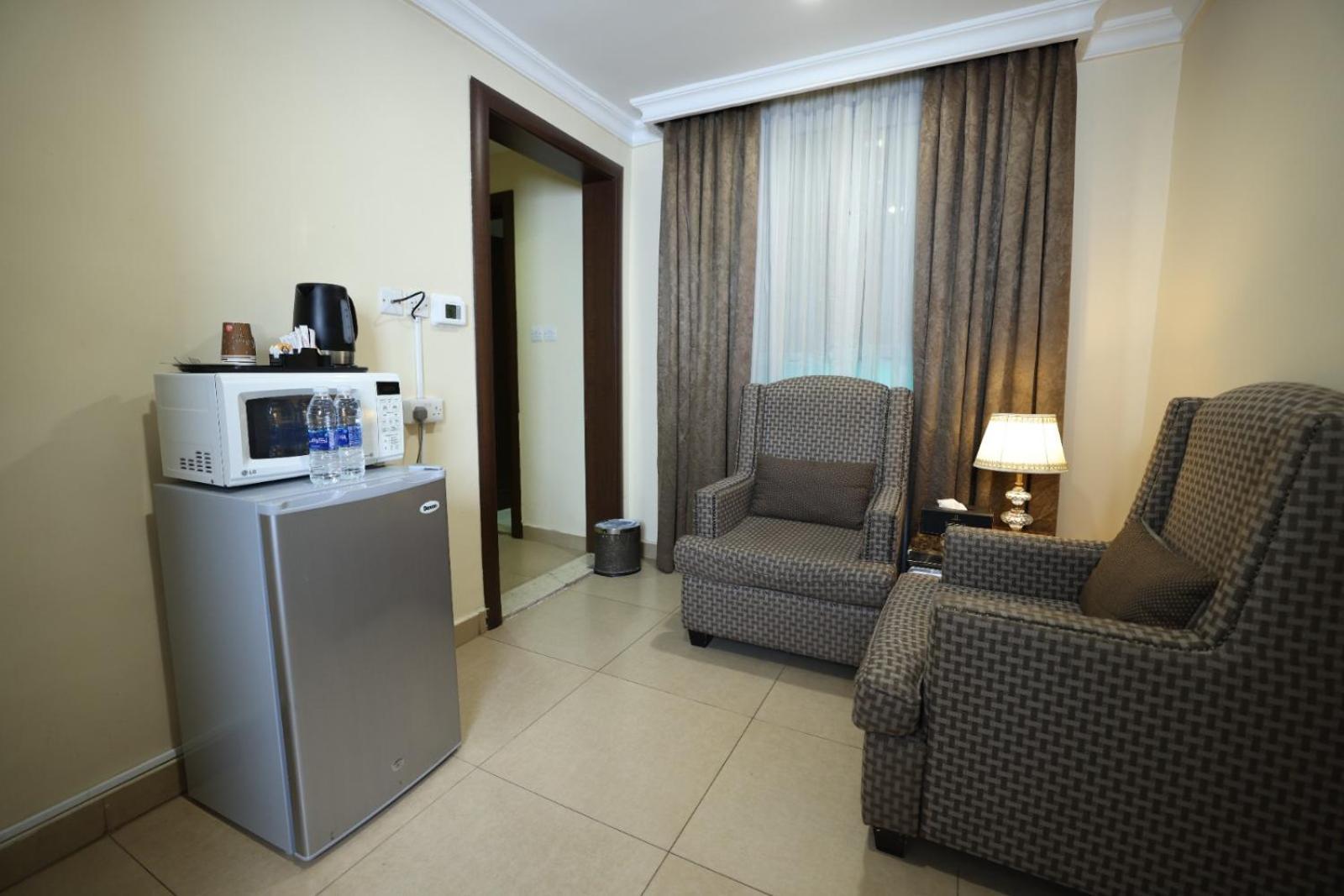 Laguna Hotel Suites Kuwait City Ngoại thất bức ảnh