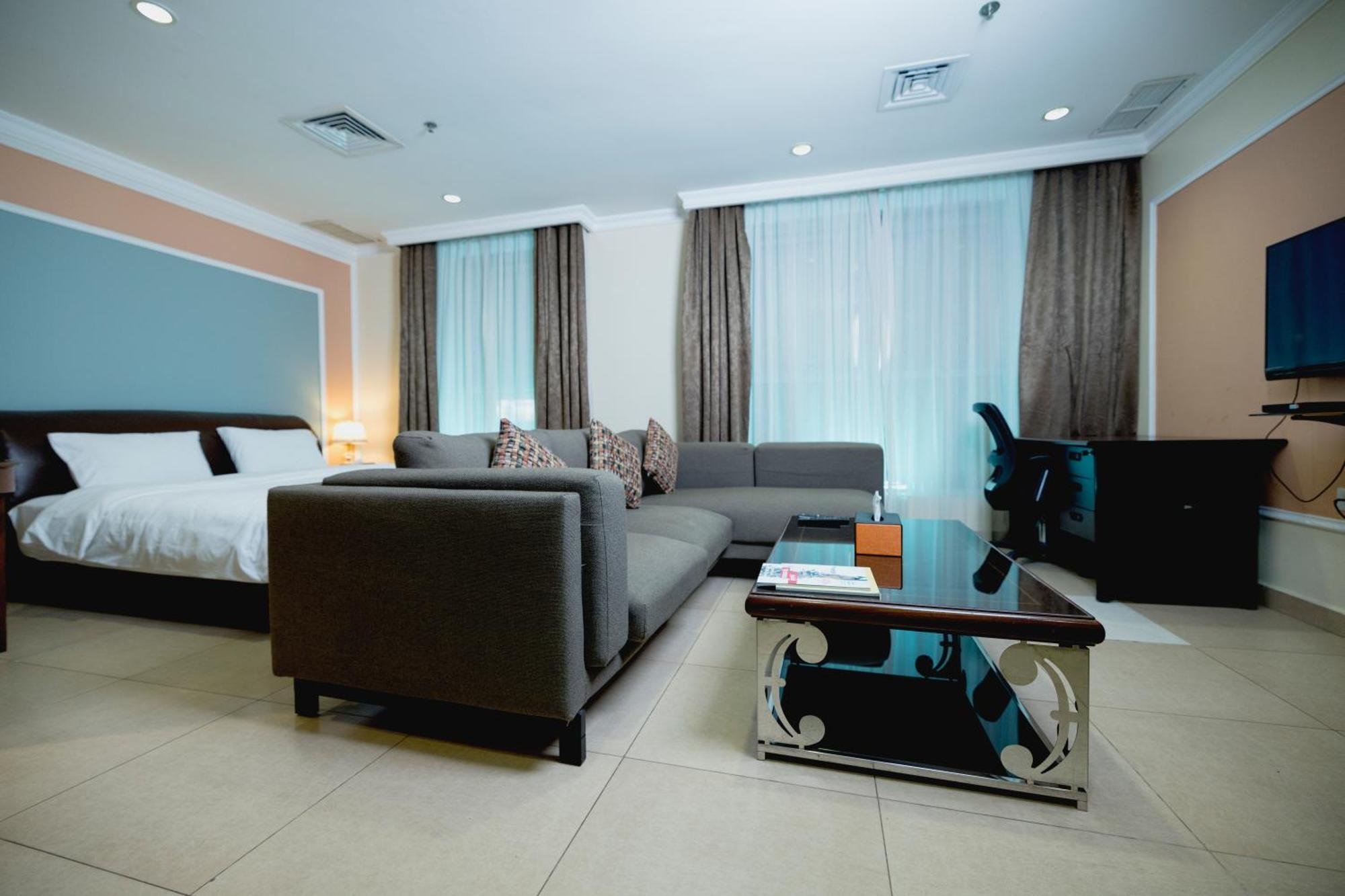 Laguna Hotel Suites Kuwait City Ngoại thất bức ảnh