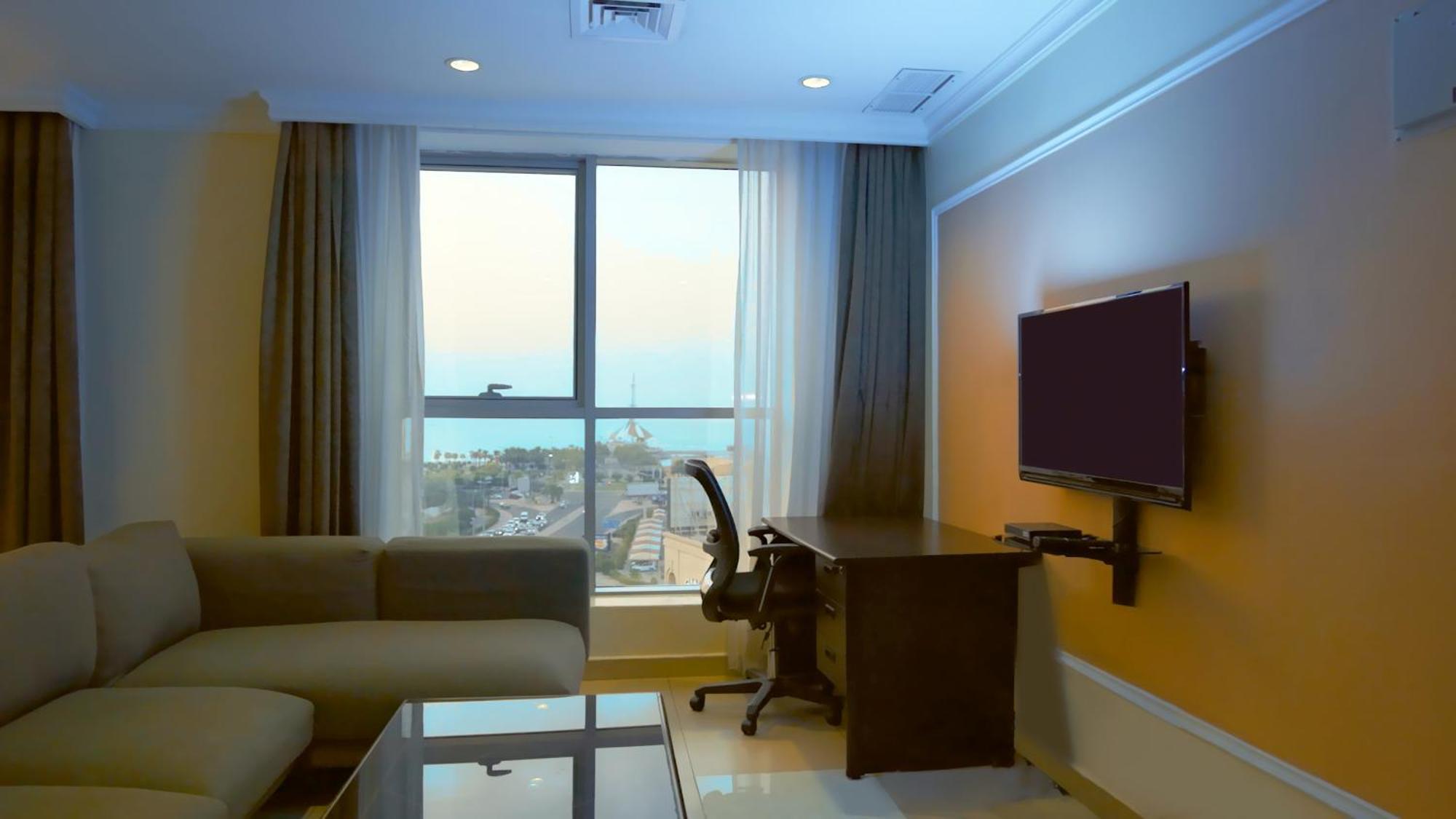 Laguna Hotel Suites Kuwait City Ngoại thất bức ảnh