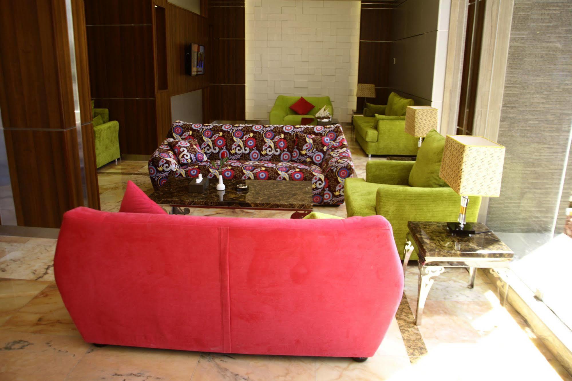 Laguna Hotel Suites Kuwait City Ngoại thất bức ảnh